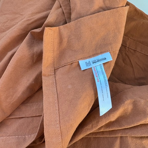 NWOT Urban Outfitters Washed Cotton Shower Curtain - Picture 4 of 10